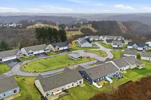 430 Dana Dr, Pittsburgh, PA 15068 - Photo 36