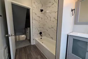 126 E Meyers St, Pittsburgh, PA 15210 - Photo 24