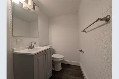 126 E Meyers St, Pittsburgh, PA 15210 - Photo 26