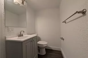 126 E Meyers St, Pittsburgh, PA 15210 - Photo 26