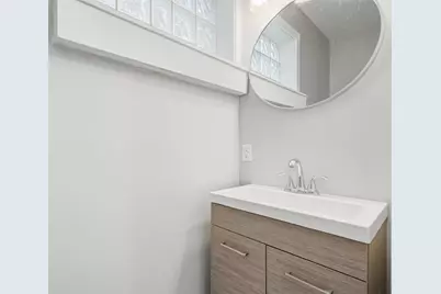713 Norwich Ave, Pittsburgh, PA 15226 - Photo 14