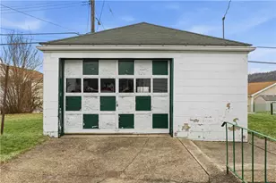 406 Peterson St, McKeesport, PA 15132 - Photo 14