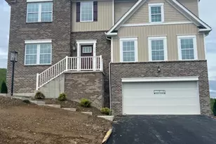 314 William Dr, Pittsburgh, PA 15239 - Photo 2