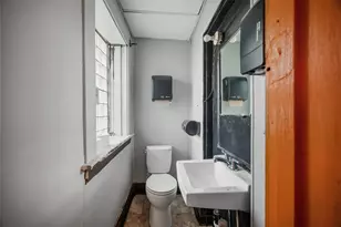 1442 Lowrie St, Pittsburgh, PA 15212 - Photo 24