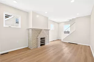 03 Pioneer Ave, Ross Twp, PA 15229 - Photo 4