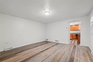 2004 Woodmont Ave, Arnold, PA 15068 - Photo 2