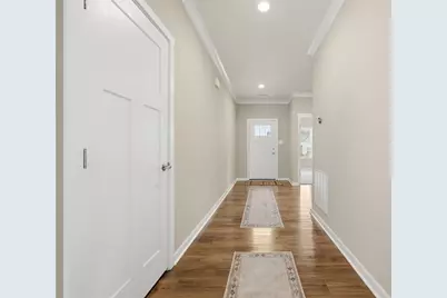 141 Deana Dr, Robinson Twp, PA 15136 - Photo 4