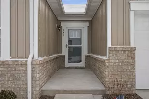 141 Deana Dr, Robinson Twp, PA 15136 - Photo 2