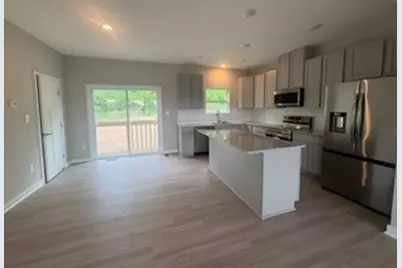 1237 Bedford Road #2083B, North Huntingdon, PA 15642 - Photo 8