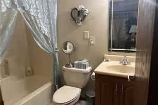 308 Clubhouse Dr, South Strabane, PA 15301 - Photo 12