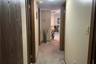 308 Clubhouse Dr, South Strabane, PA 15301 - Photo 8