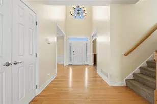 110 Timber Ridge Dr, Lancaster Township, PA 16037 - Photo 2