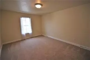 216 S Tuscan Way, Hempfield Township, PA 15601 - Photo 18