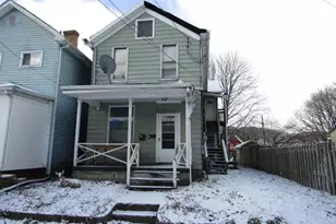 1817 4th Ave, Beaver Falls, PA 15010 - Photo 4