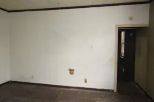 1817 4th Ave, Beaver Falls, PA 15010 - Photo 6