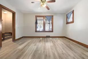 825 Pine St, Ambridge, PA 15003 - Photo 8