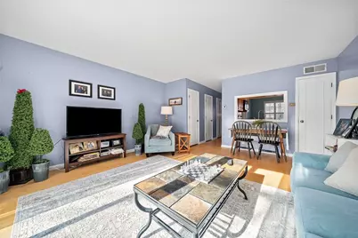 635 Robinwood Drive #3B3, Scott Township, PA 15216 - Photo 14