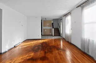 510 Buckingham Dr, Hempfield Township, PA 15601 - Photo 6