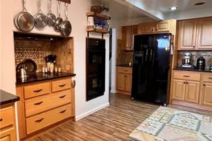 306 Black Walnut Dr, Salem Township, PA 15601 - Photo 10