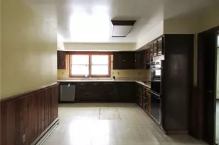 746 Hunters Ridge Rd, Kirby - Mount Morris, PA 15349 - Photo 8