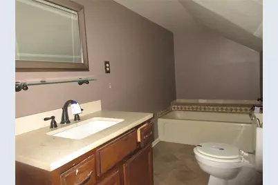 746 Hunters Ridge Rd, Kirby - Mount Morris, PA 15349 - Photo 12