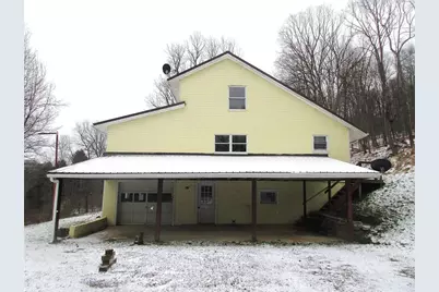 746 Hunters Ridge Rd, Kirby - Mount Morris, PA 15349 - Photo 1