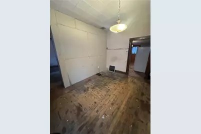 466 Broad St, Washington, PA 15301 - Photo 2