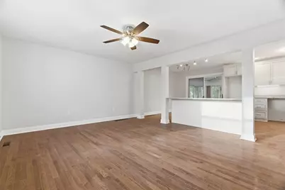 84 Hall Ave, Pittsburgh, PA 15205 - Photo 6