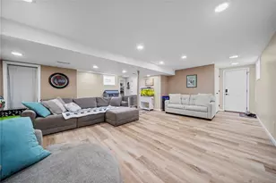 1755 Hallowell St, Pittsburgh, PA 15210 - Photo 16