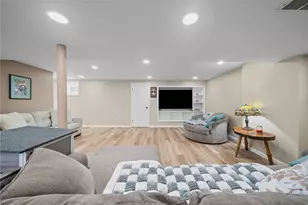 1755 Hallowell St, Pittsburgh, PA 15210 - Photo 14