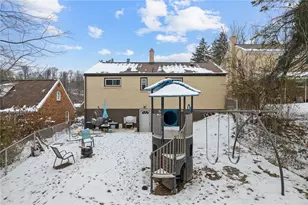 1755 Hallowell St, Pittsburgh, PA 15210 - Photo 36