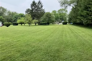 216 Bryson Mill Rd, South New Castle Boro, PA 16102 - Photo 38