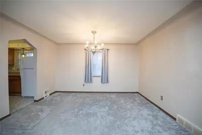 105 Horseshoe Dr, North Versailles, PA 15131 - Photo 10