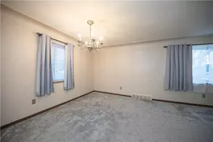 105 Horseshoe Dr, North Versailles, PA 15131 - Photo 8