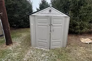 101 Haylees Ln, Summit Township, PA 16002 - Photo 8