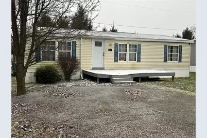 101 Haylees Ln, Summit Township, PA 16002 - Photo 4