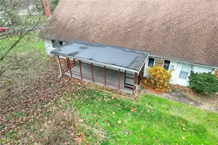 137 Boswell Rd, Saint Clair Township, PA 15944 - Photo 34