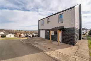 26 Wilmac St, South Union Township, PA 15401 - Photo 2