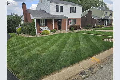 1846 Gina Dr, West Mifflin, PA 15122 - Photo 2