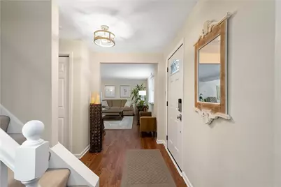 1846 Gina Dr, West Mifflin, PA 15122 - Photo 4