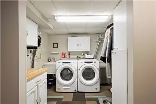 1846 Gina Dr, West Mifflin, PA 15122 - Photo 30