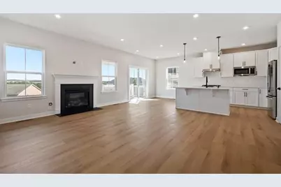 1052 Blackthorne Drive, Penn Twp, PA 15644 - Photo 8