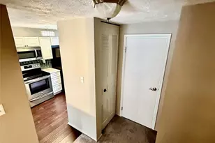 115 Saxonwald Ln, Pittsburgh, PA 15234 - Photo 6