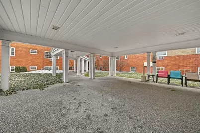 5900 Babcock Blvd #64, Ross Twp, PA 15237 - Photo 2