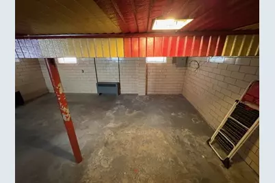 408 Franklin Ave, Ellwood City, PA 16117 - Photo 24