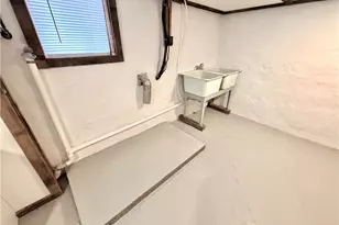 208 Brown St, Brownsville, PA 15417 - Photo 26