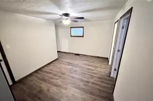 208 Brown St, Brownsville, PA 15417 - Photo 12