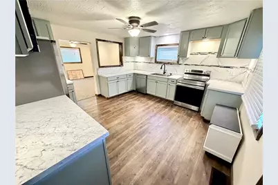 208 Brown St, Brownsville, PA 15417 - Photo 6