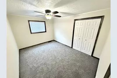 208 Brown St, Brownsville, PA 15417 - Photo 18