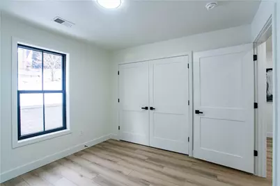 1820 W 11th St, Patterson Township, PA 15010 - Photo 30